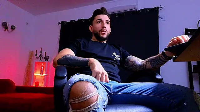 MightyAaron66 online show from 8, 10, 2025