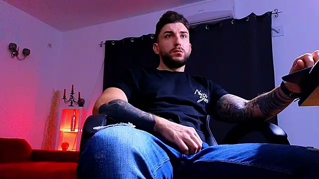 MightyAaron66 online show from 30, 10, 2025