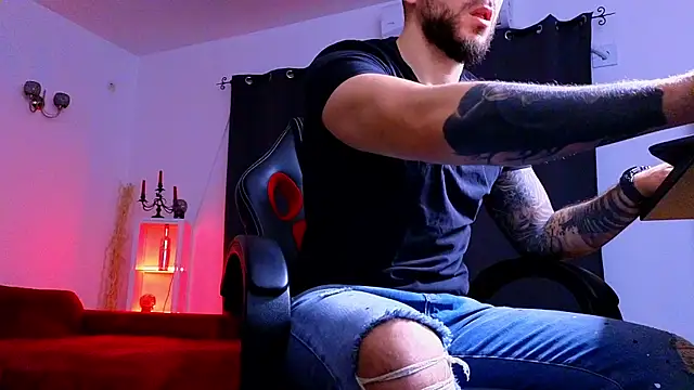 MightyAaron66 online show from 29, 11, 2025