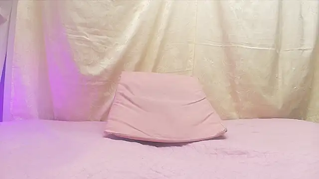 kata hazel online show from 12, 1, 2025