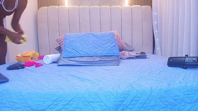 kata hazel online show from 19, 3, 2026