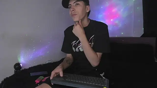 HeellBoy  online show from 23, 5, 2026
