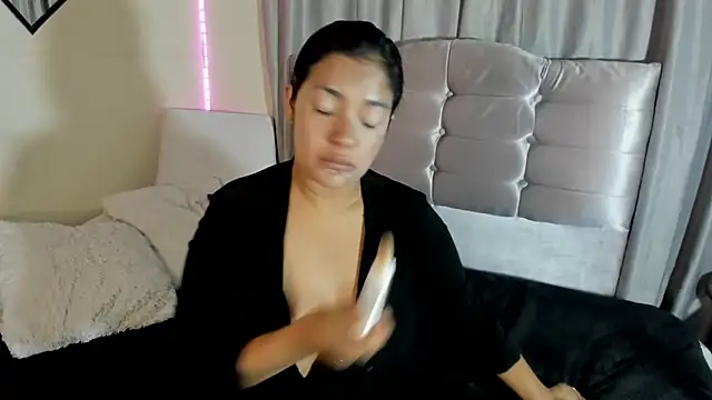 arianithaxox online show from 19, 12, 2025