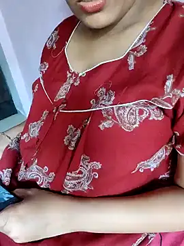 Snapshot of samitasharma chatting on 25, 12, 2024 samitasharma online show from 25, 12, 2024