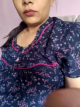 Snapshot of samitasharma chatting on 21, 1, 2025 samitasharma online show from 21, 1, 2025