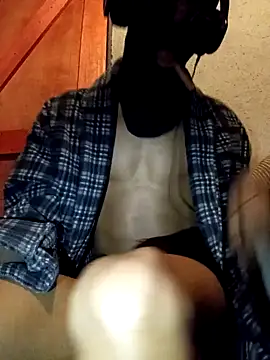 Snapshot of Thickcockzivyy chatting on 30, 9, 2025 Thickcockzivyy online show from 30, 9, 2025