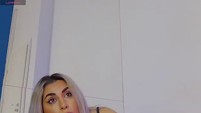 Snapshot of CelineMeyerr chatting on 12, 3, 2026 CelineMeyerr online show from 12, 3, 2026