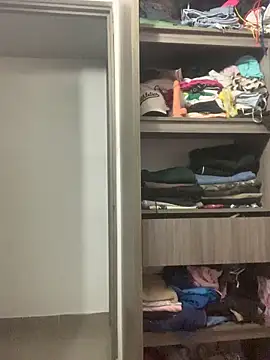 karla nill online show from 6, 3, 2026