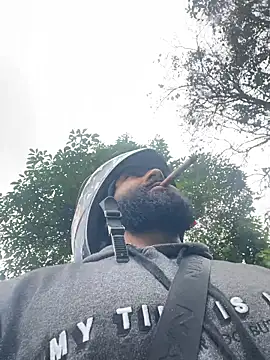 Lyon vach online show from 5, 12, 2025