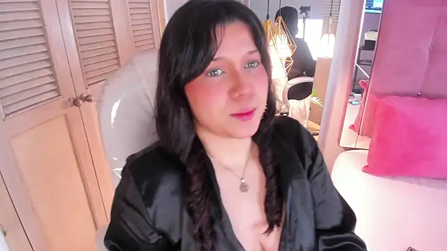 ArticaBelle online show from 18, 1, 2025