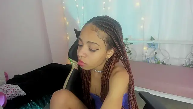 Abigail Wilson  online show from 22, 1, 2025