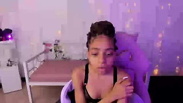 Abigail Wilson  online show from 17, 2, 2025