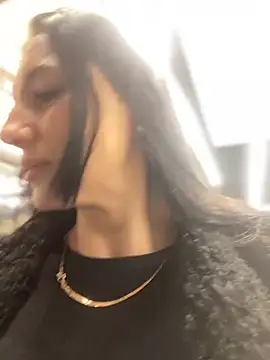 Snapshot of Roxana-Sexy chatting on 4, 1, 2025 Roxana-Sexy online show from 4, 1, 2025