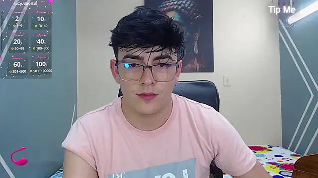 nolan twink1 online show from 5, 12, 2024