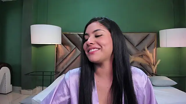 Snapshot of Mia_Elowen chatting on 1, 2, 2025 Mia Elowen online show from 1, 2, 2025