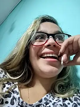 Snapshot of LaurenWelly_ chatting on 29, 12, 2024 LaurenWelly online show from 29, 12, 2024
