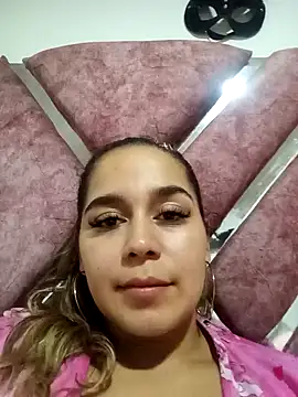 Snapshot of LaurenWelly_ chatting on 24, 1, 2025 LaurenWelly online show from 24, 1, 2025