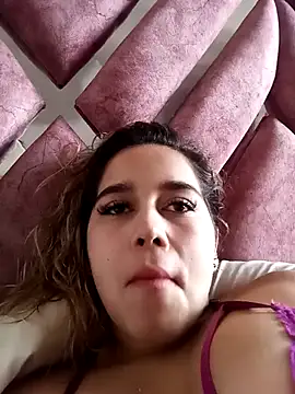 Snapshot of LaurenWelly_ chatting on 27, 1, 2025 LaurenWelly online show from 27, 1, 2025