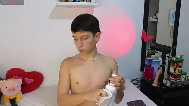 milky  boy  online show from 8, 4, 2026