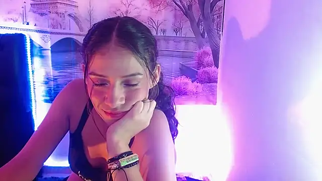 daniela rivasth online show from 2, 3, 2025