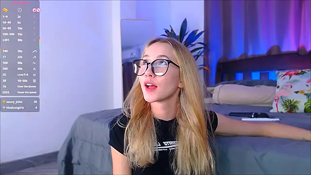 sunny gia online show from 30, 1, 2025