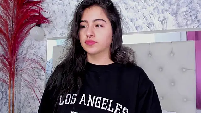 Snapshot of Megan_rossee chatting on 1, 12, 2025 Megan rossee online show from 1, 12, 2025