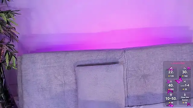 candyy bella online show from 11, 12, 2024