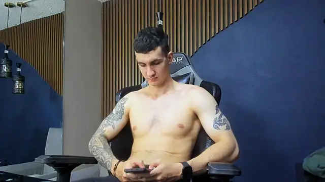 Snapshot of JacksonOlsenn chatting on 9, 2, 2025 JacksonOlsenn online show from 9, 2, 2025