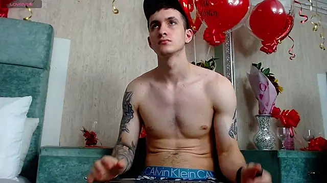 Snapshot of JacksonOlsenn chatting on 16, 2, 2025 JacksonOlsenn online show from 16, 2, 2025