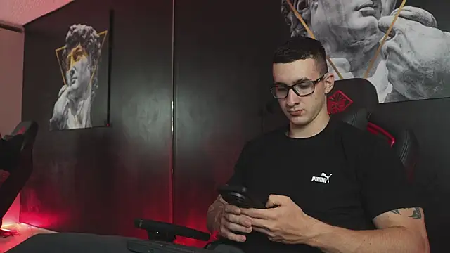 Snapshot of JacksonOlsenn chatting on 5, 11, 2025 JacksonOlsenn online show from 5, 11, 2025