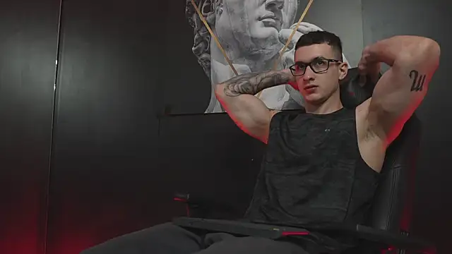 Snapshot of JacksonOlsenn chatting on 18, 11, 2025 JacksonOlsenn online show from 18, 11, 2025