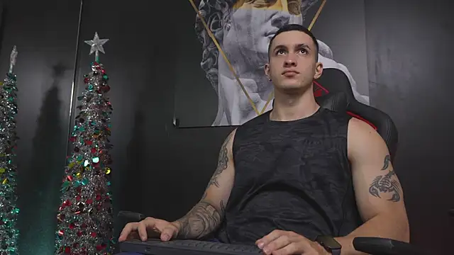 Snapshot of JacksonOlsenn chatting on 19, 12, 2025 JacksonOlsenn online show from 19, 12, 2025