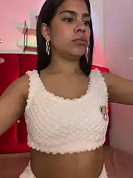 Snapshot of NINA_18_YEARS chatting on 30, 1, 2025 NINA 18 YEARS online show from 30, 1, 2025