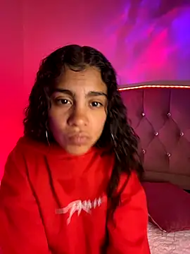 Snapshot of NINA_18_YEARS chatting on 9, 10, 2025 NINA 18 YEARS online show from 9, 10, 2025