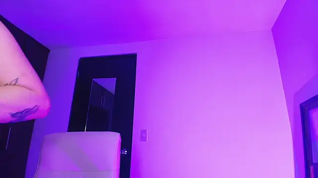 TinaJonnes  online show from 15, 2, 2026