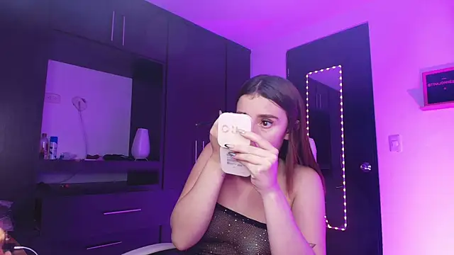 Snapshot of TinaJonnes_ chatting on 26, 2, 2026 TinaJonnes online show from 26, 2, 2026