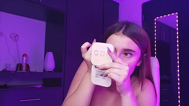 Snapshot of TinaJonnes_ chatting on 12, 3, 2026 TinaJonnes online show from 12, 3, 2026