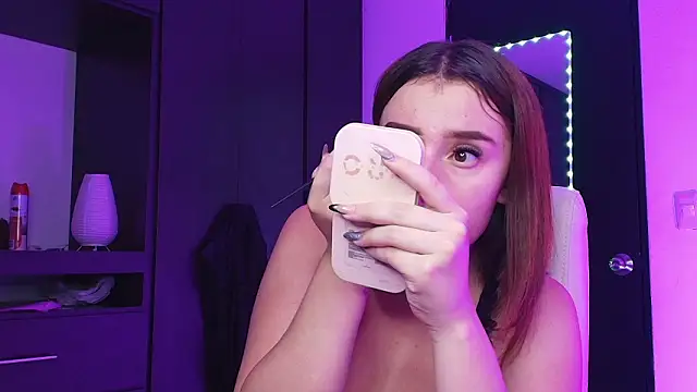 Snapshot of TinaJonnes_ chatting on 16, 3, 2026 TinaJonnes online show from 16, 3, 2026