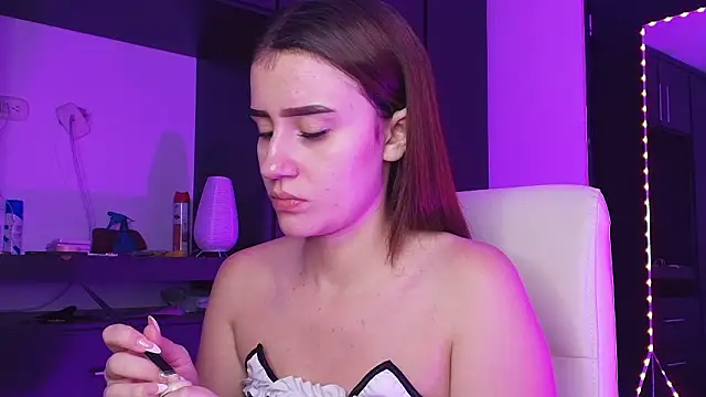 Snapshot of TinaJonnes_ chatting on 30, 3, 2026 TinaJonnes online show from 30, 3, 2026