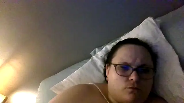 Snapshot of badbish777 chatting on 20, 9, 2025 badbish777 online show from 20, 9, 2025