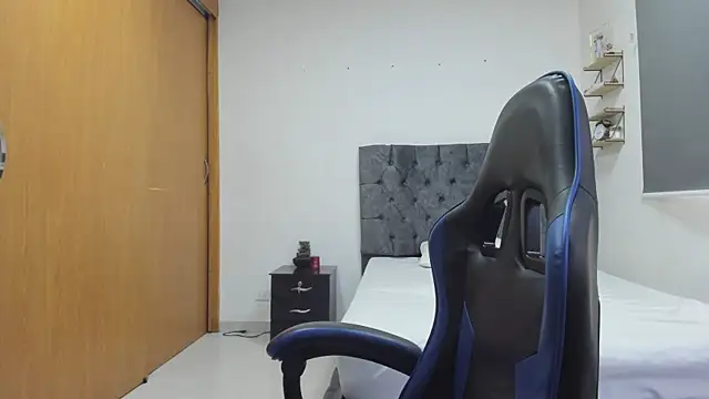 Samanthagax online show from 9, 6, 2026