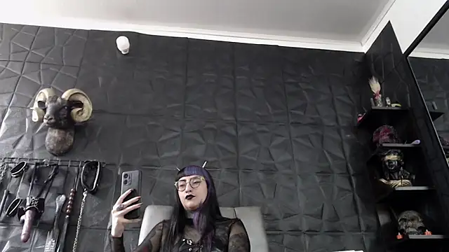 Agata Darkness online show from 28, 5, 2026
