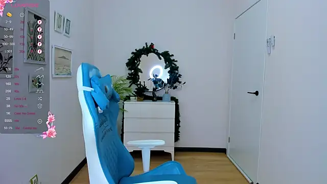 Snapshot of Evia_r0se chatting on 20, 12, 2024 Evia r0se online show from 20, 12, 2024