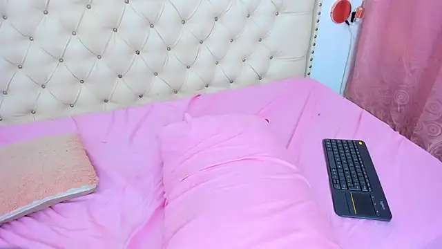 Kim Eli online show from 19, 12, 2024