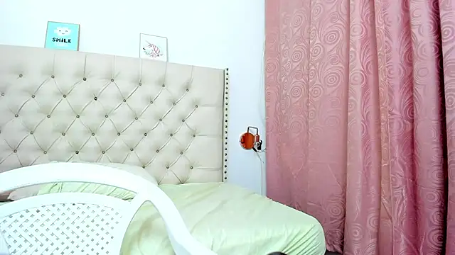 Kim Eli online show from 6, 1, 2025