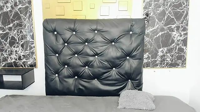 scarlett w0lf online show from 15, 1, 2025