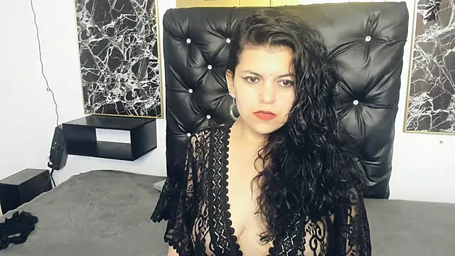 scarlett w0lf online show from 21, 1, 2025