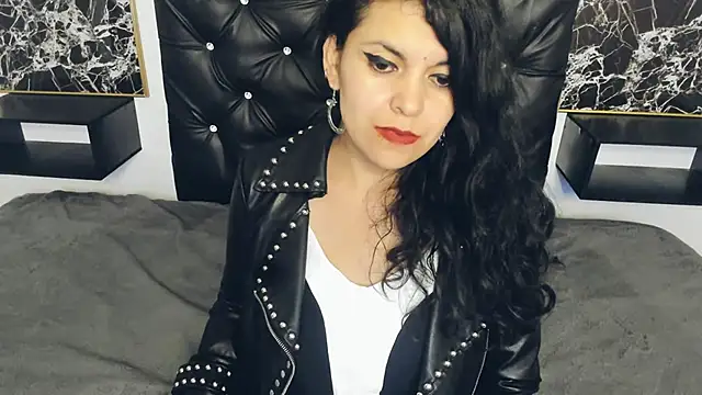 scarlett w0lf online show from 29, 1, 2025