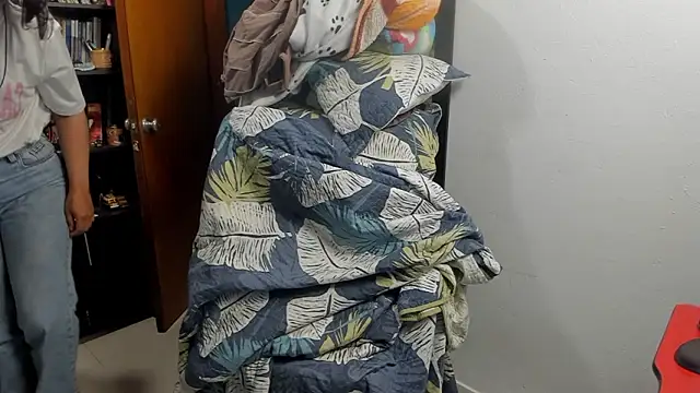 peanut tangerine online show from 12, 2, 2026