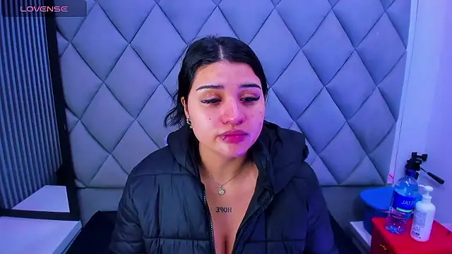 venusowen  online show from 13, 1, 2026